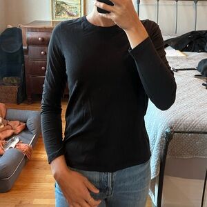 Everlane Black T Shirt